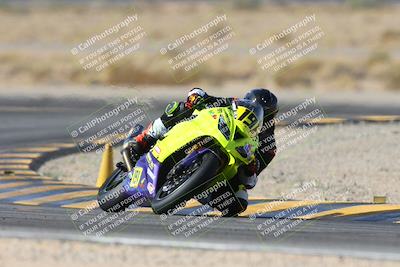 media/Dec-08-2024-CVMA (Sun) [[267e5a7075]]/Race 2-Amateur Supersport Open/